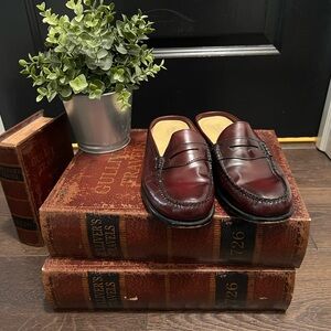 GH Bass Weejuns Women’s Classic Leather Loafers - Burgundy Size 8